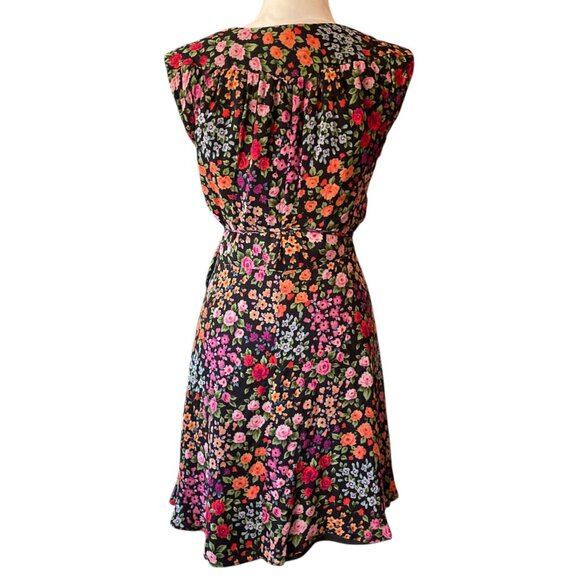 Yumi Kim Lexey Wrap Dress Cottage Floral Kingston Garden SZ M Twee Indie Dress - Picture 5 of 13